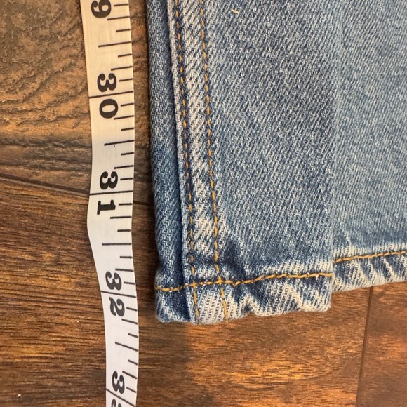 GOOD AMERICAN Good Icon High Rise Button Snap Flare Jeans Light Wash Size 6 28 - Picture 9 of 12